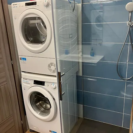 Freshly Renovated Cosy Bedroom * Haarlem